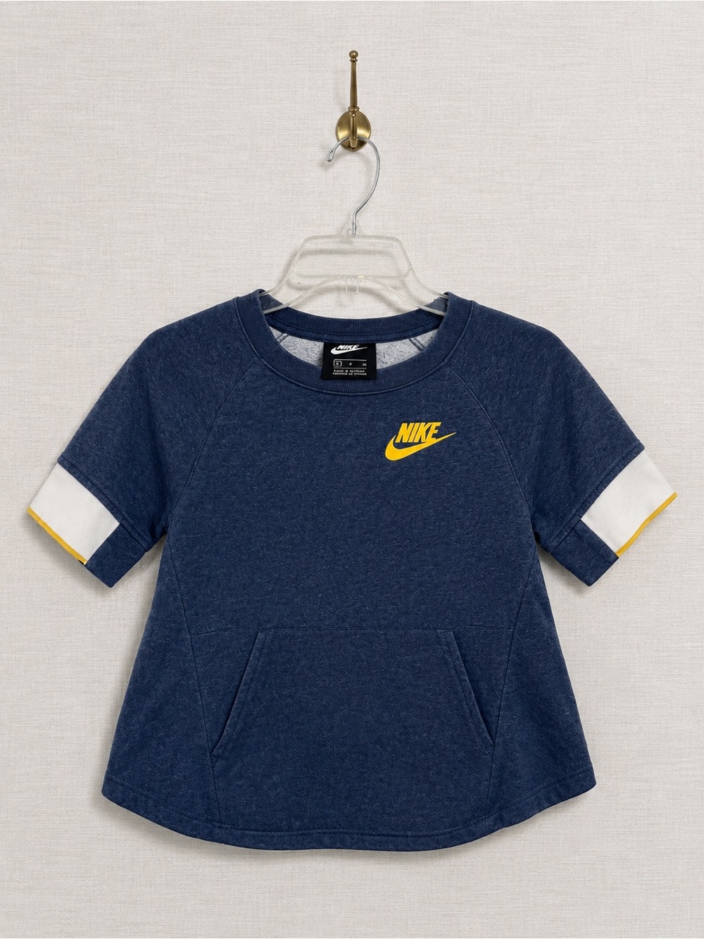Nike Girls Short Sleeve Sweatshirt Top Navy Blue Yellow Logo Size M